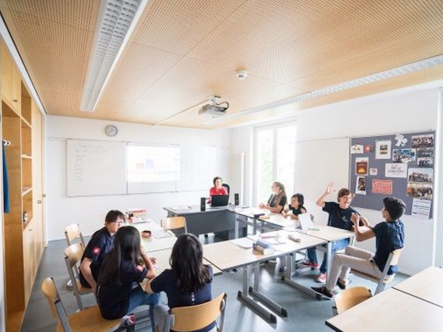 インスティテュート・モンタナ・ツーゲルベルク 2020年サマースクール日程