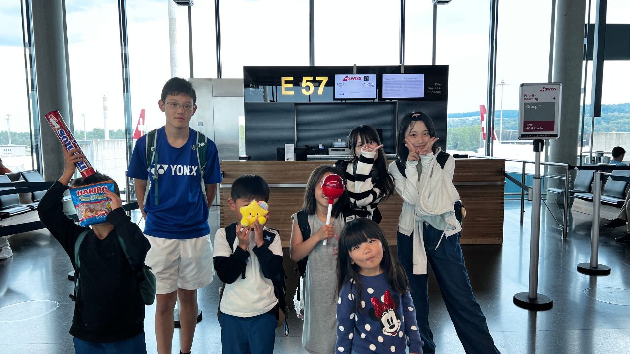 Summer2026_sp_plan_top_mobile_5 2023年スイスから日本へ帰国するスイスサマースクールに参加した日本人幼稚園児・小学生・中学生男女7名